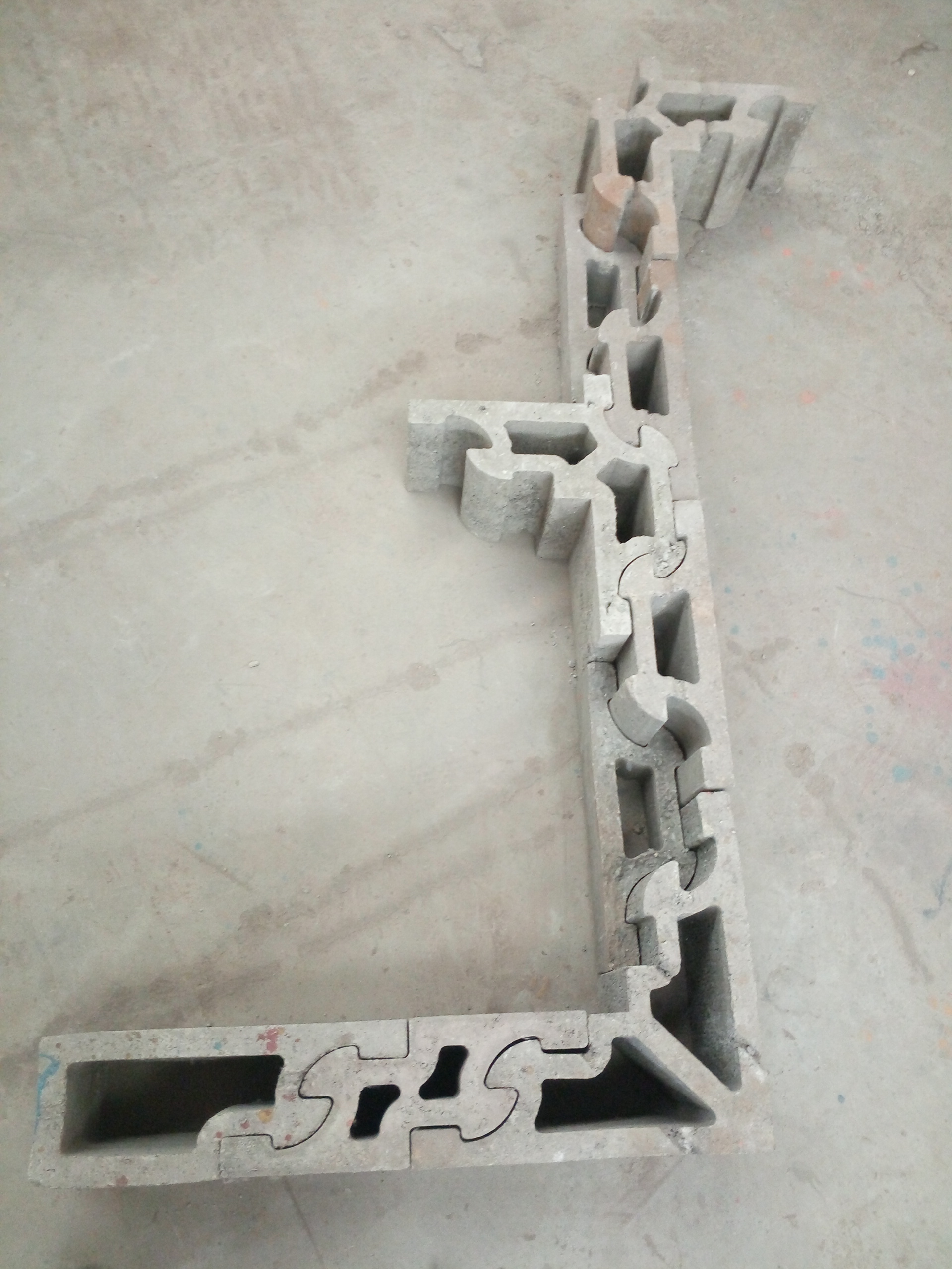 M&aacute;quina de fabricaci&oacute;n de bloques entrelazadas