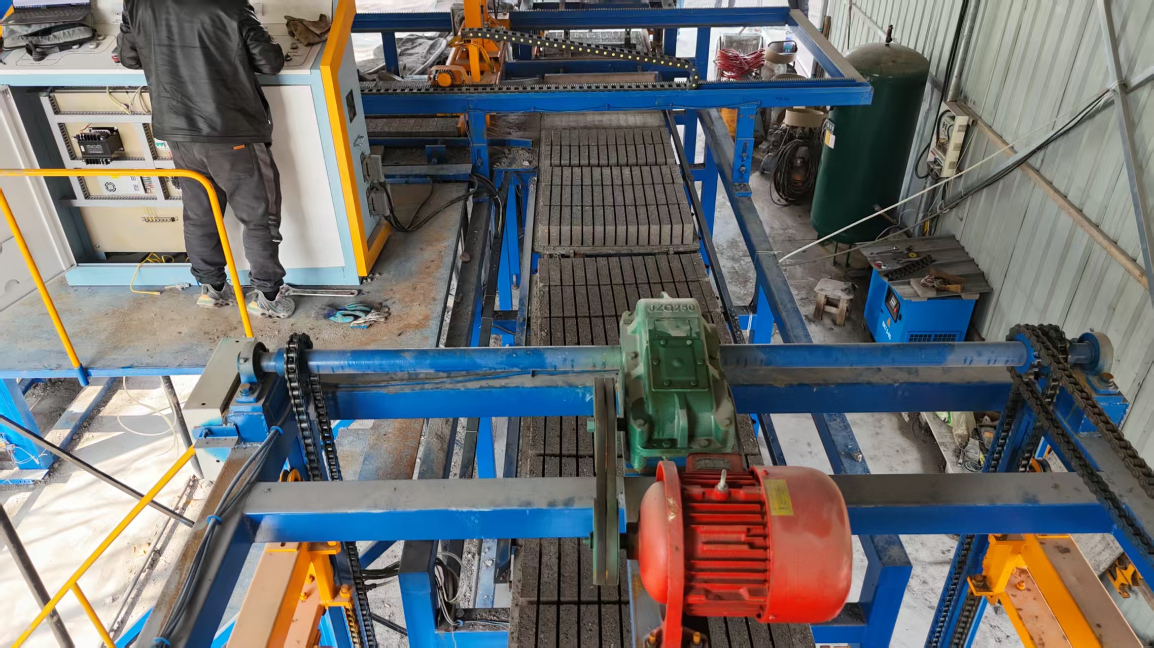 Embalaje autom&aacute;tico de ladrillos Machin17