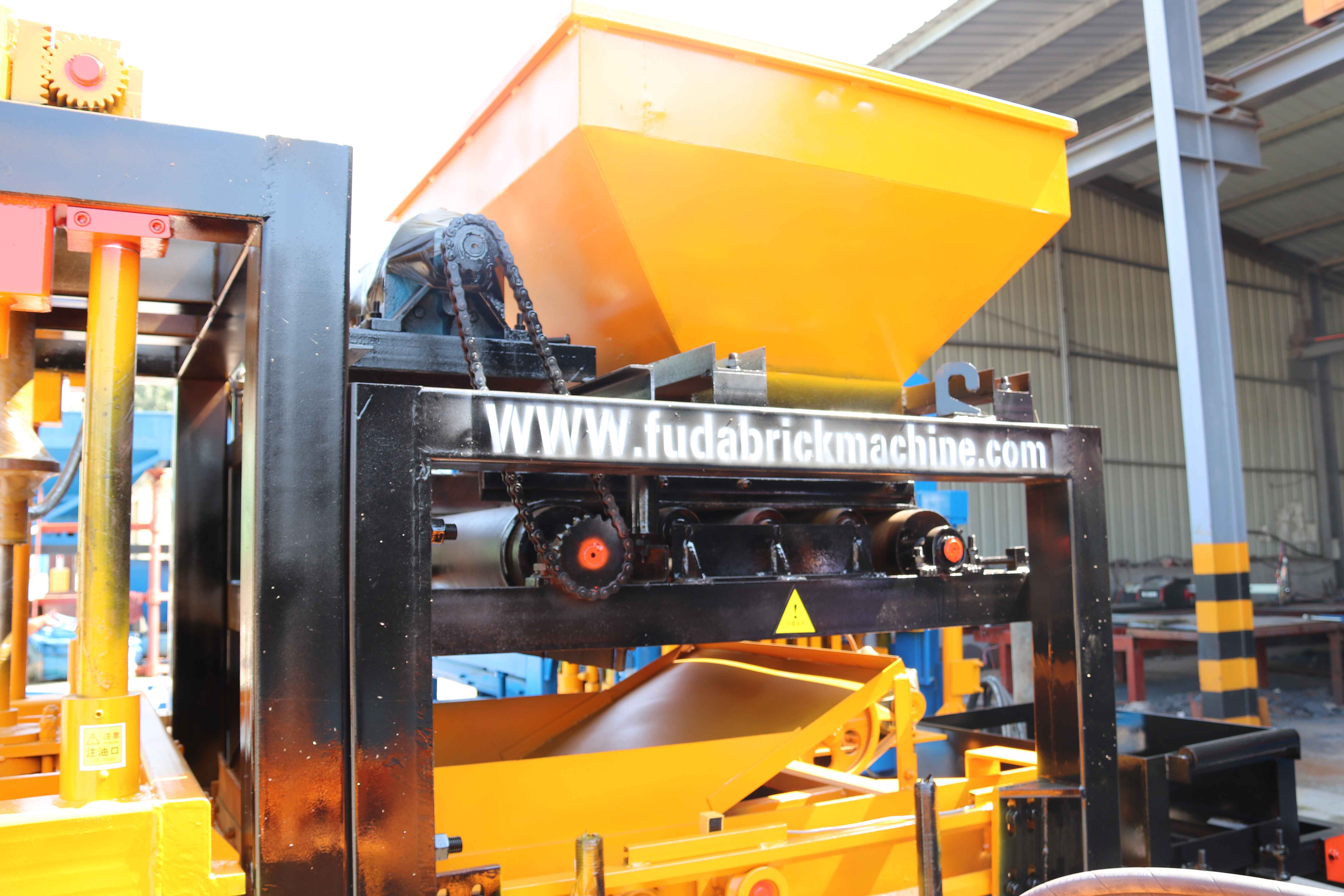 Tipos de m&aacute;quina de fabricaci&oacute;n de ladrillos