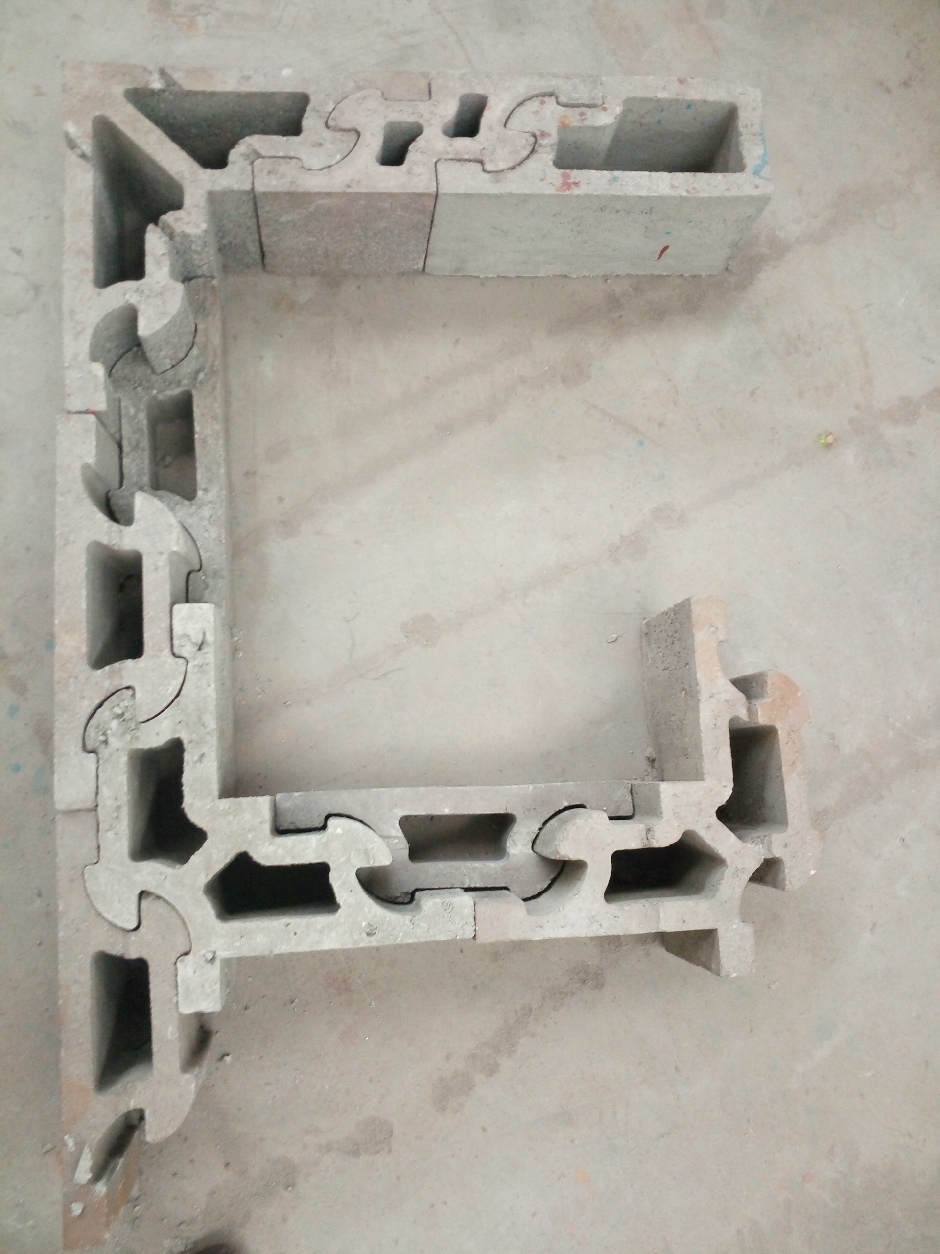 M&aacute;quina de fabricaci&oacute;n de bloques entrelazadas